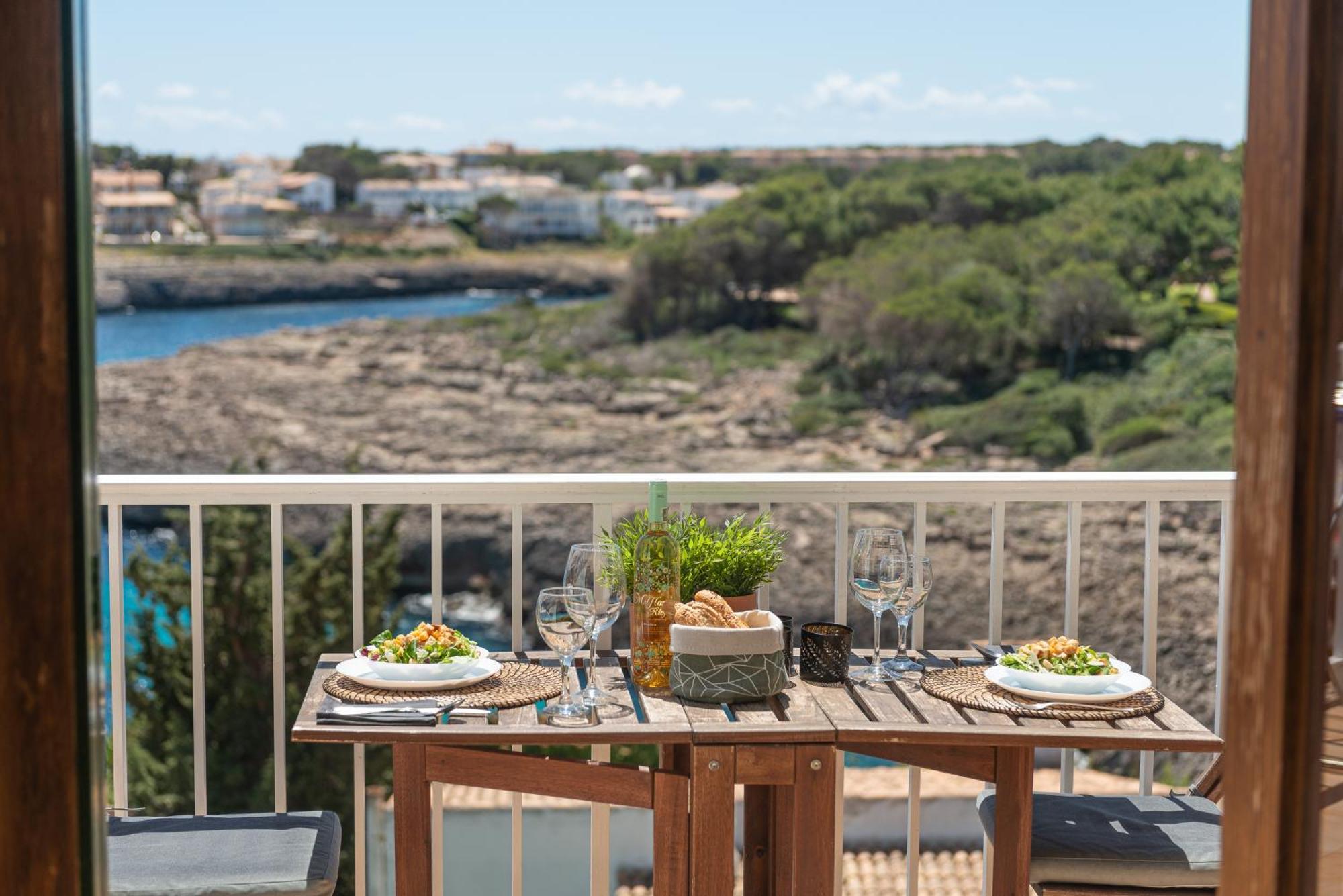 Vacaciones En Harmonia, Mar Y Playa En Mallorca